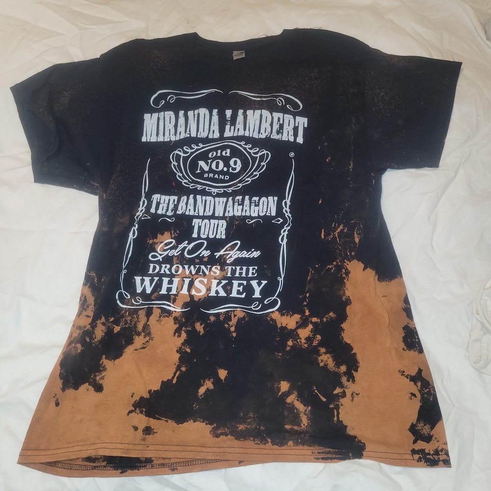 Gildan Adult Tour T-Shirt - Black and Brown